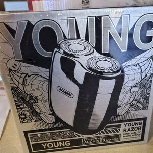Stamps Young Razor in Black and Silver